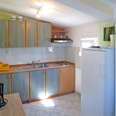 Apartment Belz - Vir143 *